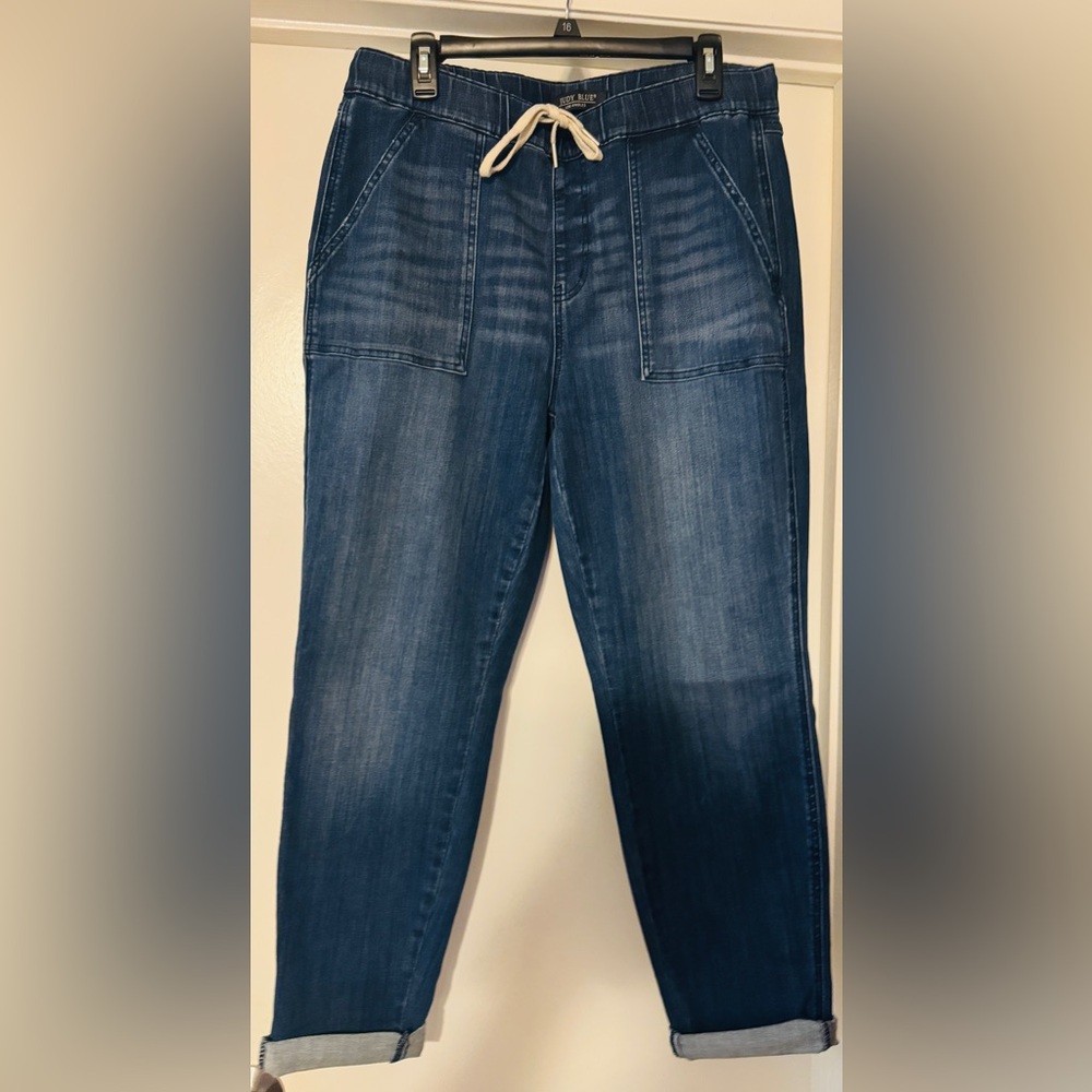 Judy Blue Straight Leg Blue Jeans Classic Style